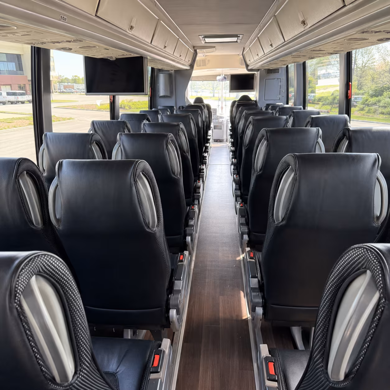 private charter buses for layovers in orange